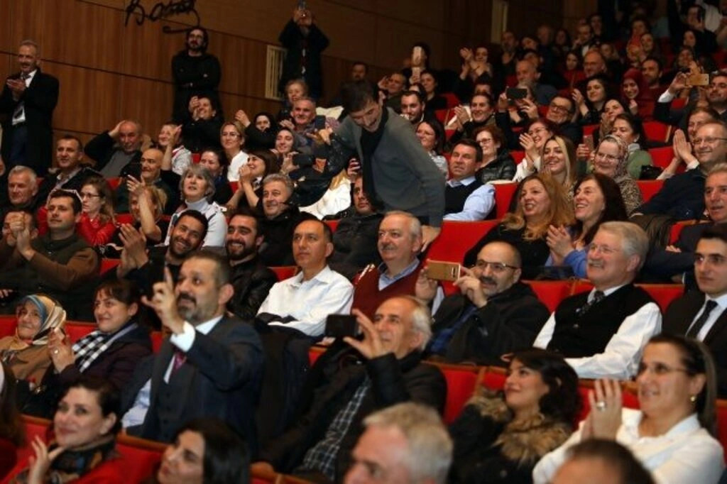 İlkadım Belediyesi Türk Halk Müziği Korosundan Unutulmaz Konser