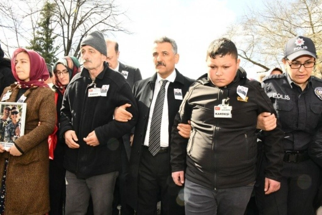 ÇARŞAMBA, ŞEHİDİNİ SON YOLCULUĞUNA UĞURLADI