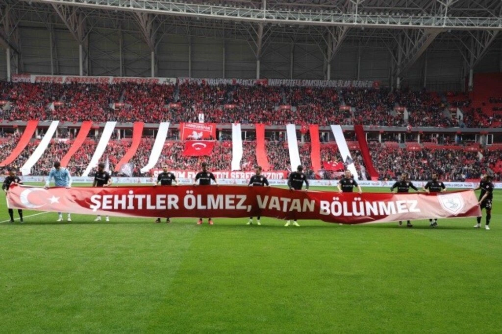 Samsunsporlu futbolculardan asker selamı, Samsunspor İnegölspor maç fotoğrafları