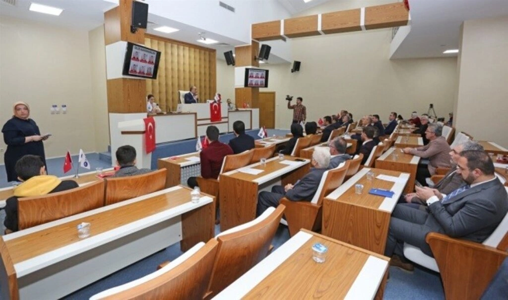 Canik Belediye Meclisi hain saldırıyı kınadı