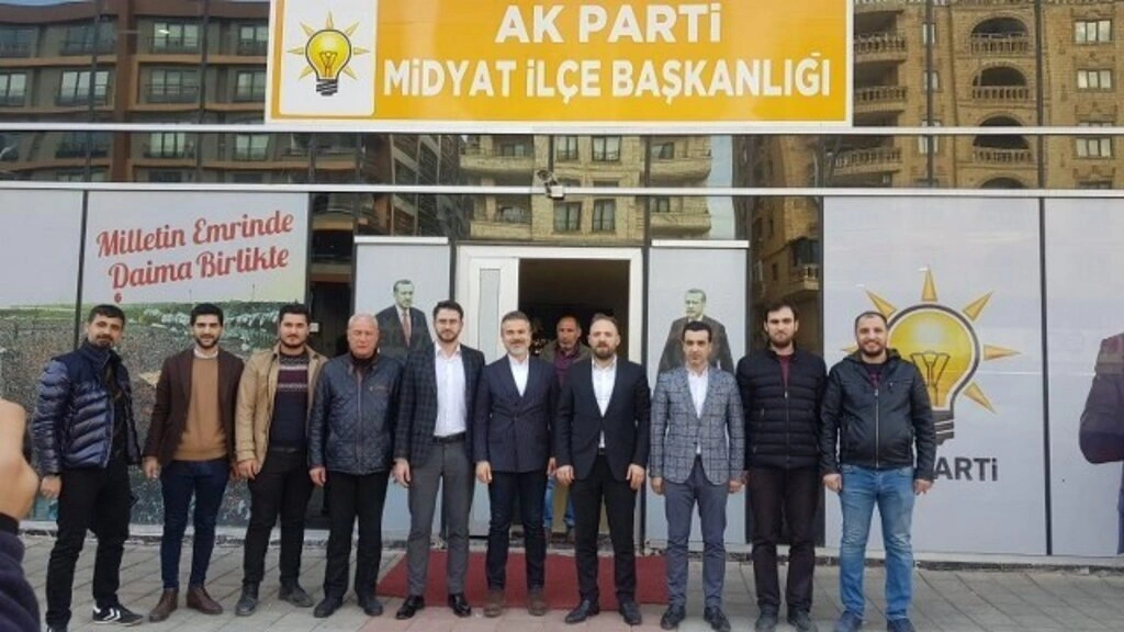 Suat Kılıç AK Parti teşkilatlarına ziyaretler gerçekleştiriyor
