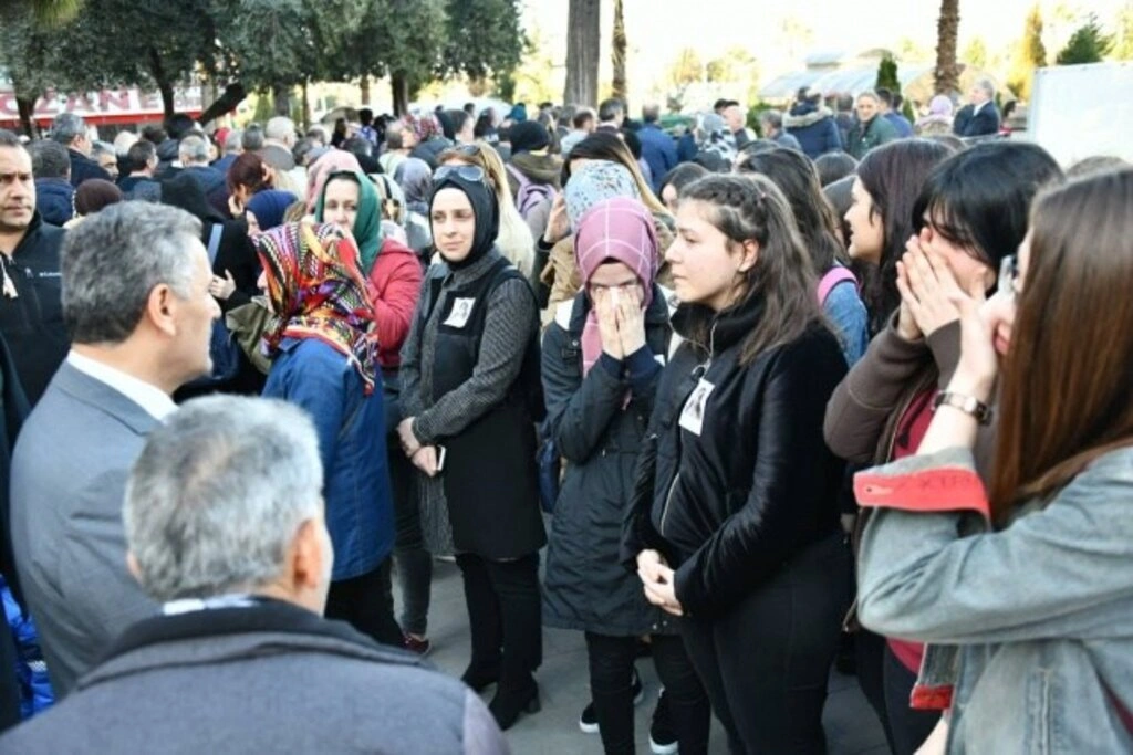 Çarşamba'daki acı kazada yaralanan Sude Nezor'da hayatını kaybetti