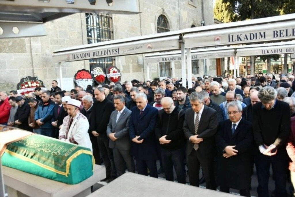 Çarşamba'daki acı kazada yaralanan Sude Nezor'da hayatını kaybetti
