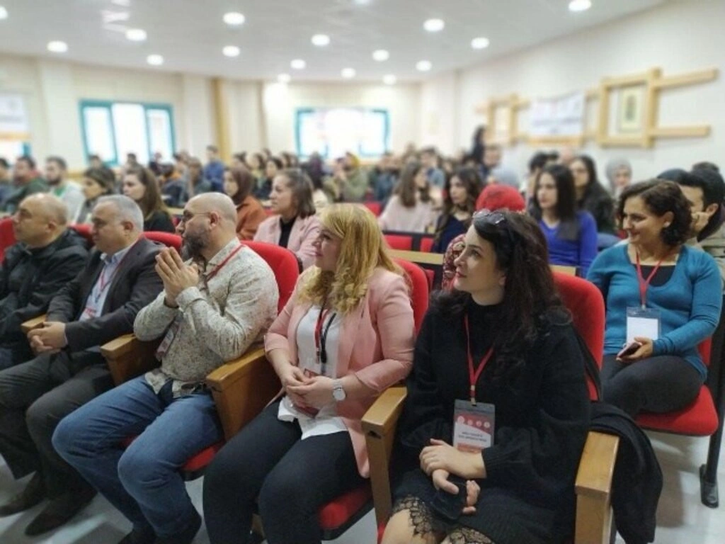 Gönüllü Gençler İle Sosyal Sorumluluk Projesi