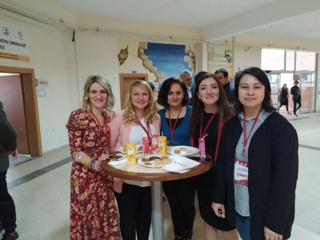 Gönüllü Gençler İle Sosyal Sorumluluk Projesi