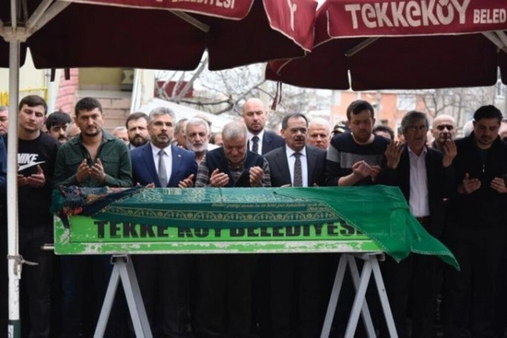 Ayşegül Köse dualarla son yolculuğuna uğurlandı