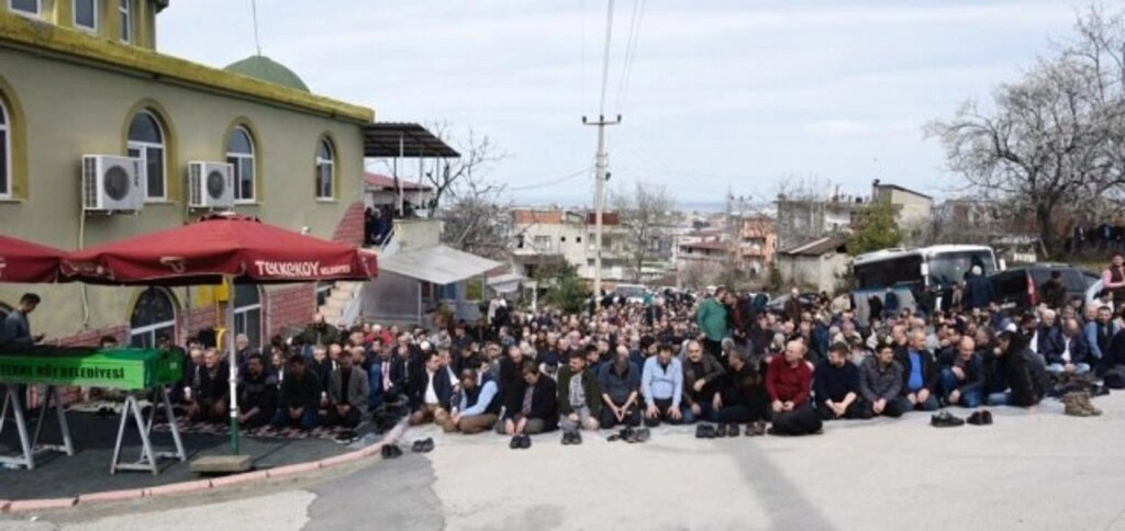 Ayşegül Köse dualarla son yolculuğuna uğurlandı