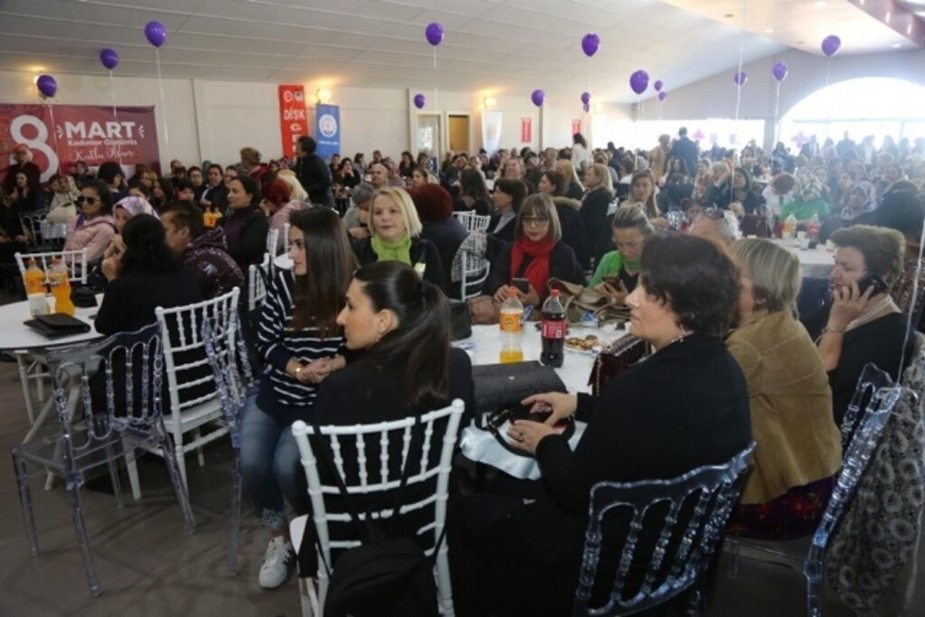Atakum'da 8 Mart Dünya Emekçi Kadınlar Günü etkinliği