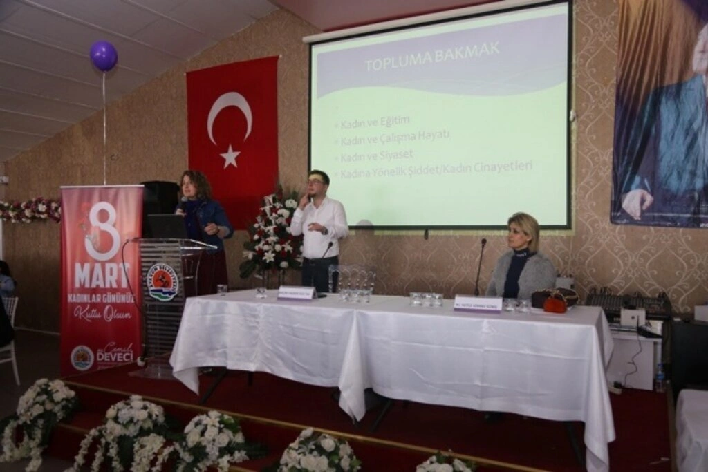 Atakum'da 8 Mart Dünya Emekçi Kadınlar Günü etkinliği