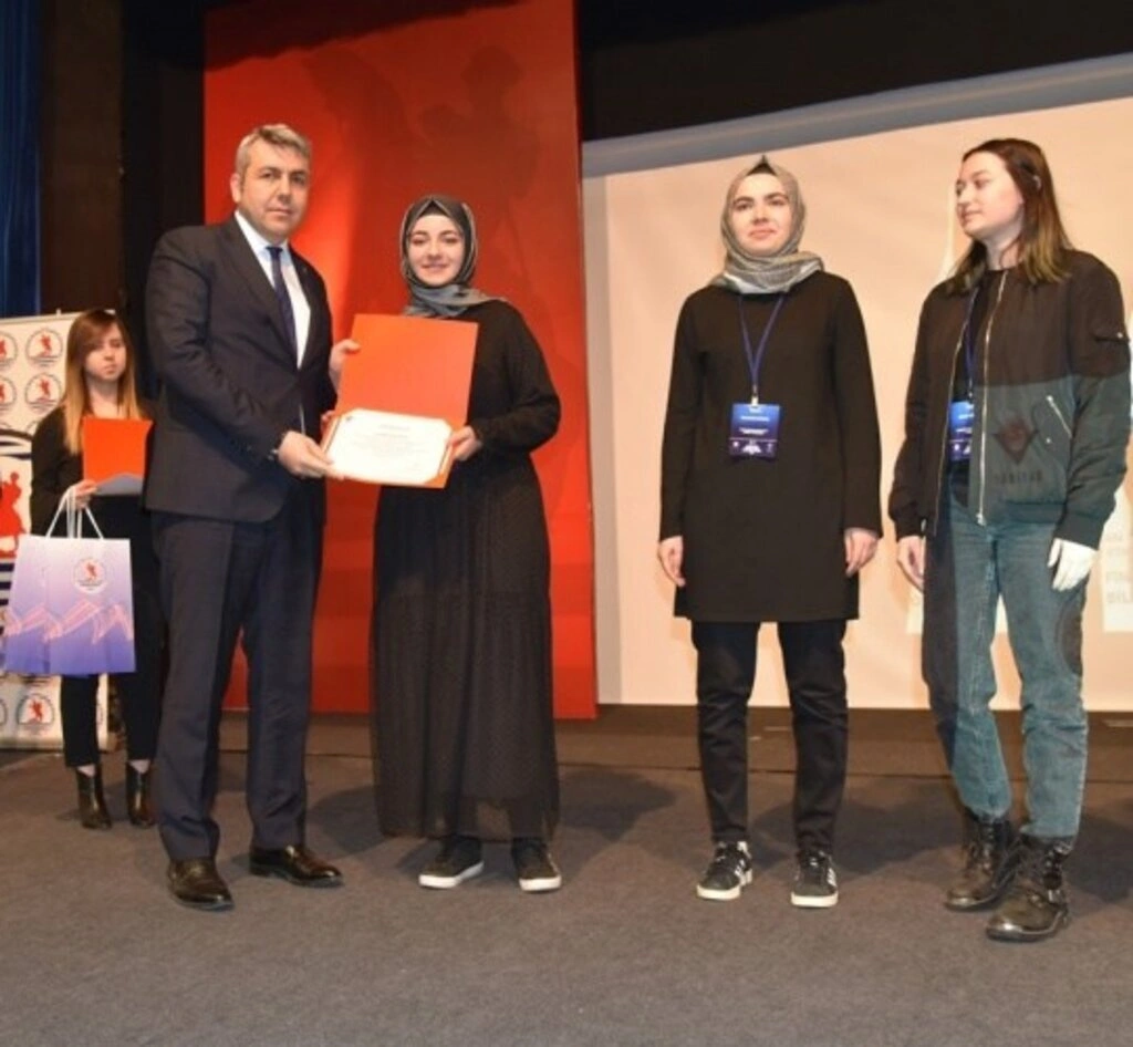 Liselilerin 18 Finalist Projesi Samsun Bölgesini Temsil Edecek