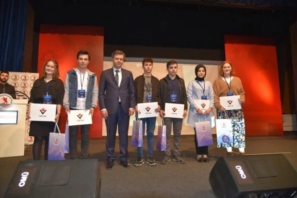 Liselilerin 18 Finalist Projesi Samsun Bölgesini Temsil Edecek