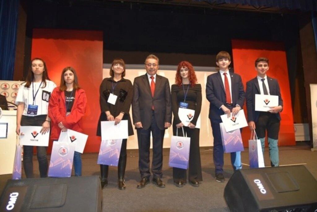 Liselilerin 18 Finalist Projesi Samsun Bölgesini Temsil Edecek