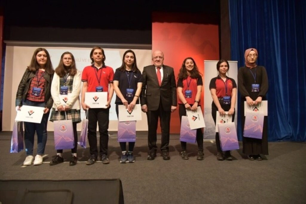 Liselilerin 18 Finalist Projesi Samsun Bölgesini Temsil Edecek