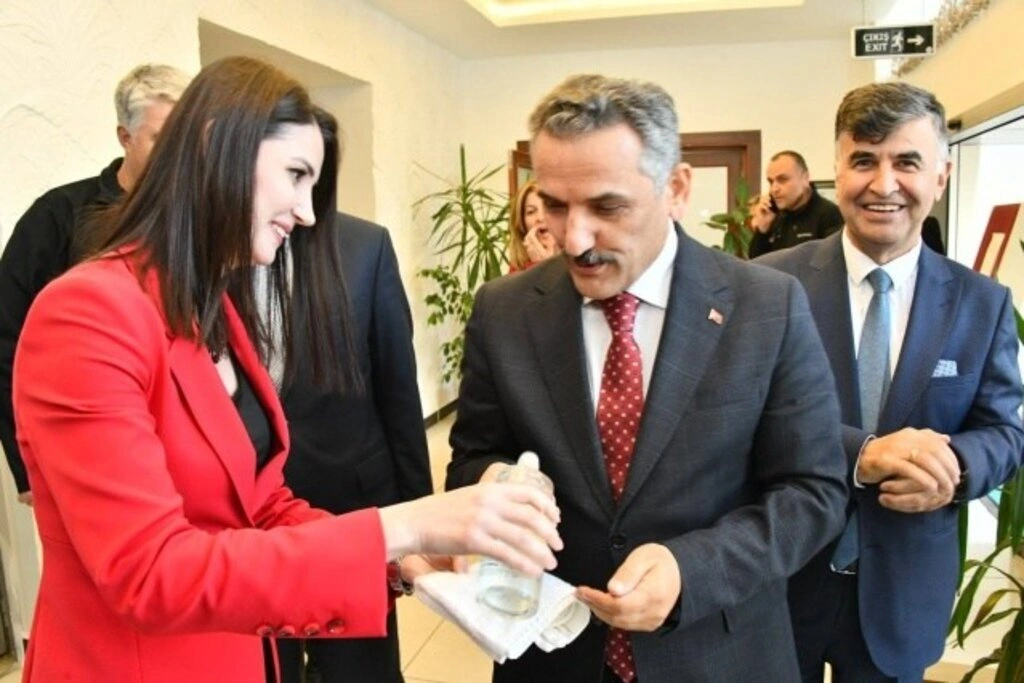 Samsun'da Koronavirüsü İle İlgili alınacak tedbirler toplantısı yapıldı