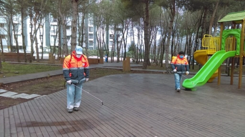 Canik'te İlçenin Tamamında Dezenfekte Çalışmaları Var