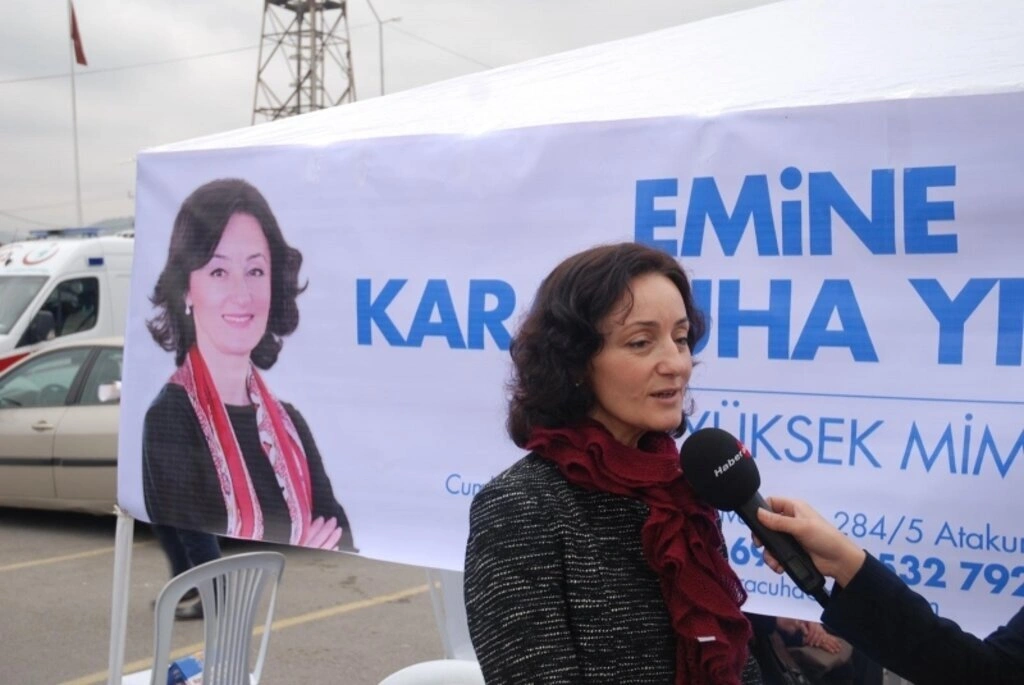 Herkes bu çatının altında buluştu!
