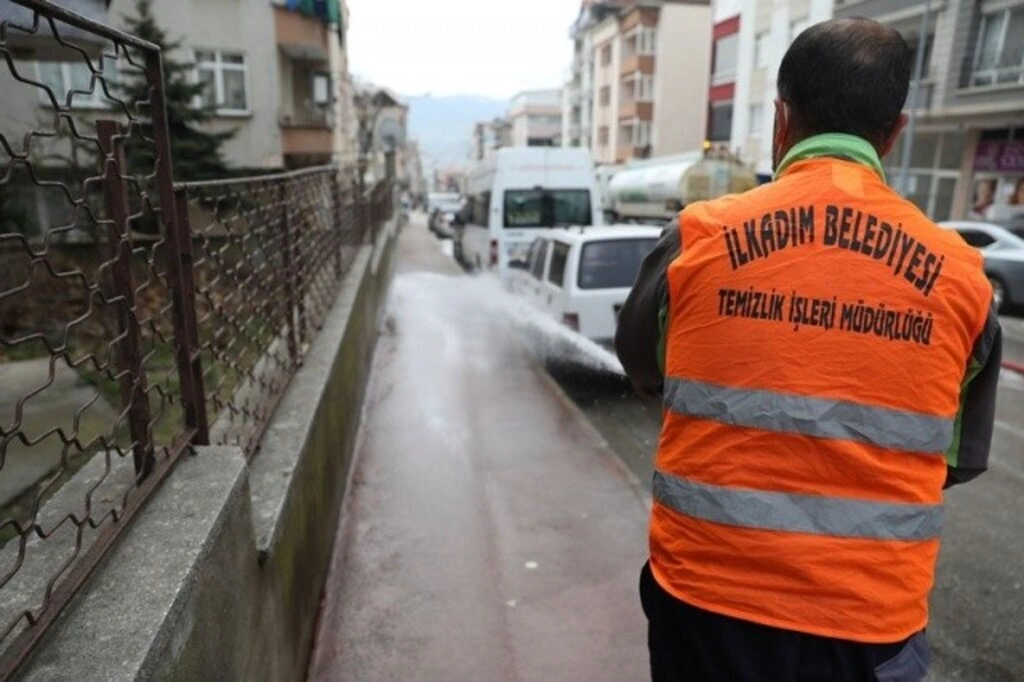 İlkadım Belediyesi koronavirüse savaş açtı!
