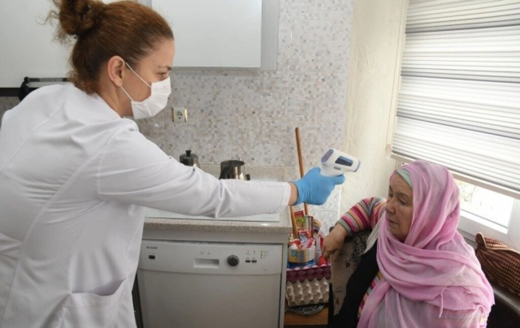 'Evde Bakım Hizmetleri' tam gaz sürüyor, yaşlılardan teşekkür!