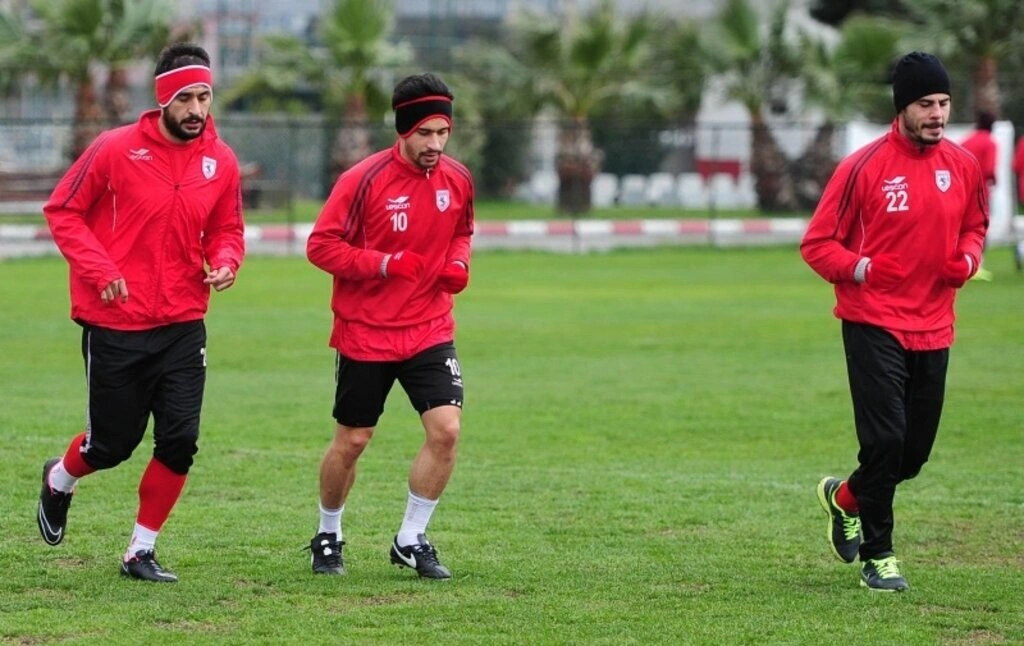 Samsunspor Antalyaspor maçının hazırlıklarını sürdürüyor