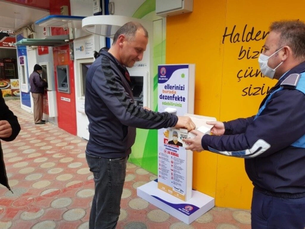 Bafra Belediyesinden Maske Dağıtımı
