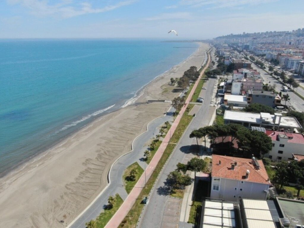 Sokağa çıkma yasağında Samsun sokakları havadan görüntülendi