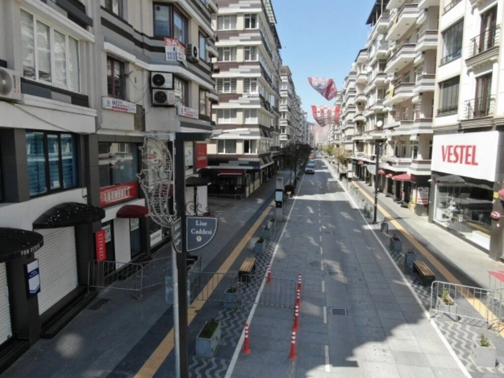 Sokağa çıkma yasağında Samsun sokakları havadan görüntülendi