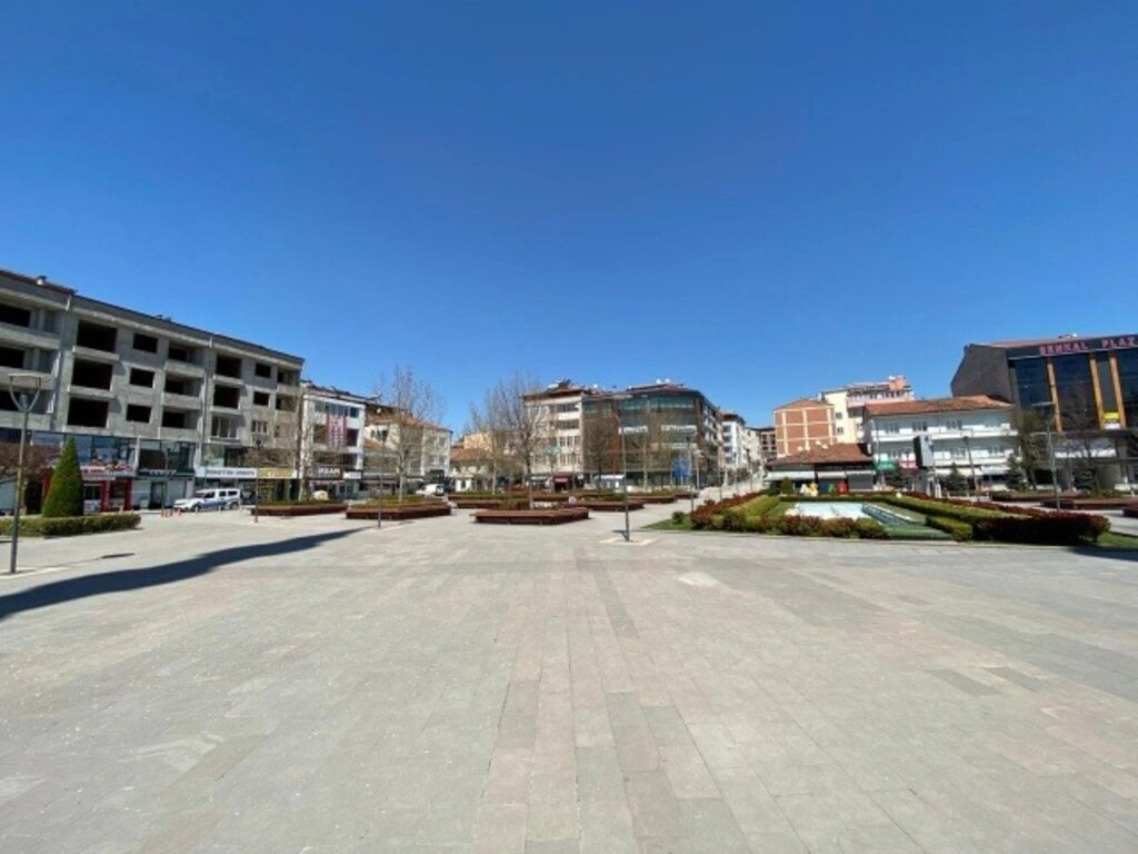 Sokağa çıkma yasağında Samsun sokakları havadan görüntülendi