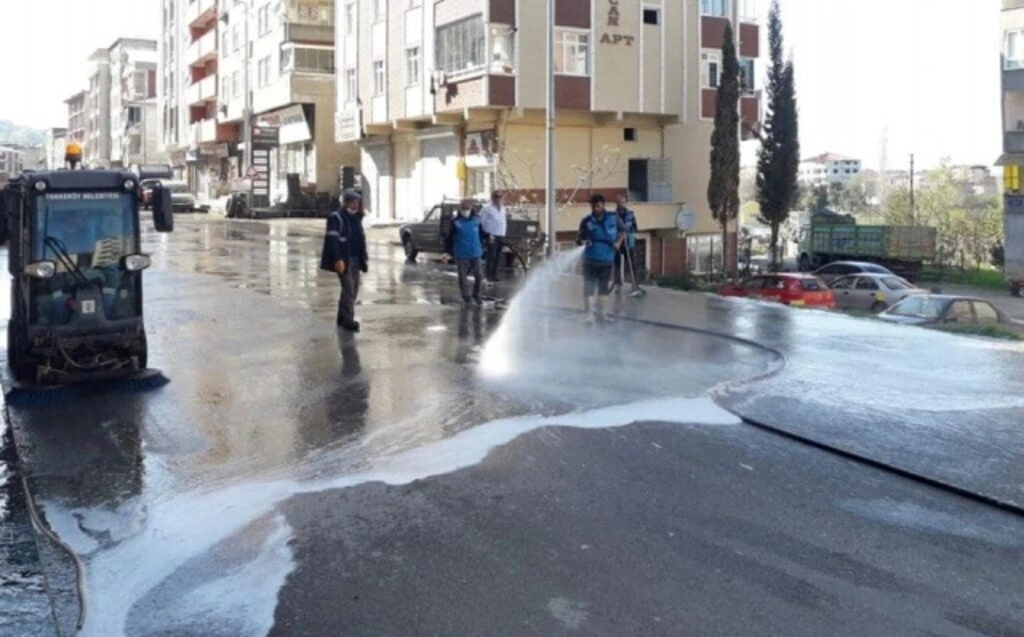 Tekkeköy Belediyesi yasak uygulamasında da boş durmadı!
