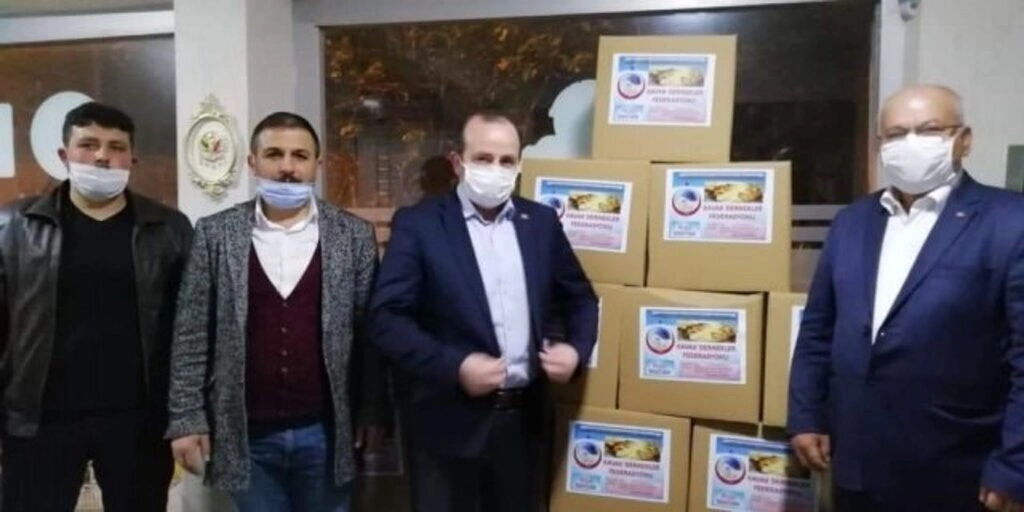 Kavak Dernekler Federasyonu'ndan ihtiyaç sahiplerine Ramazan yardımı