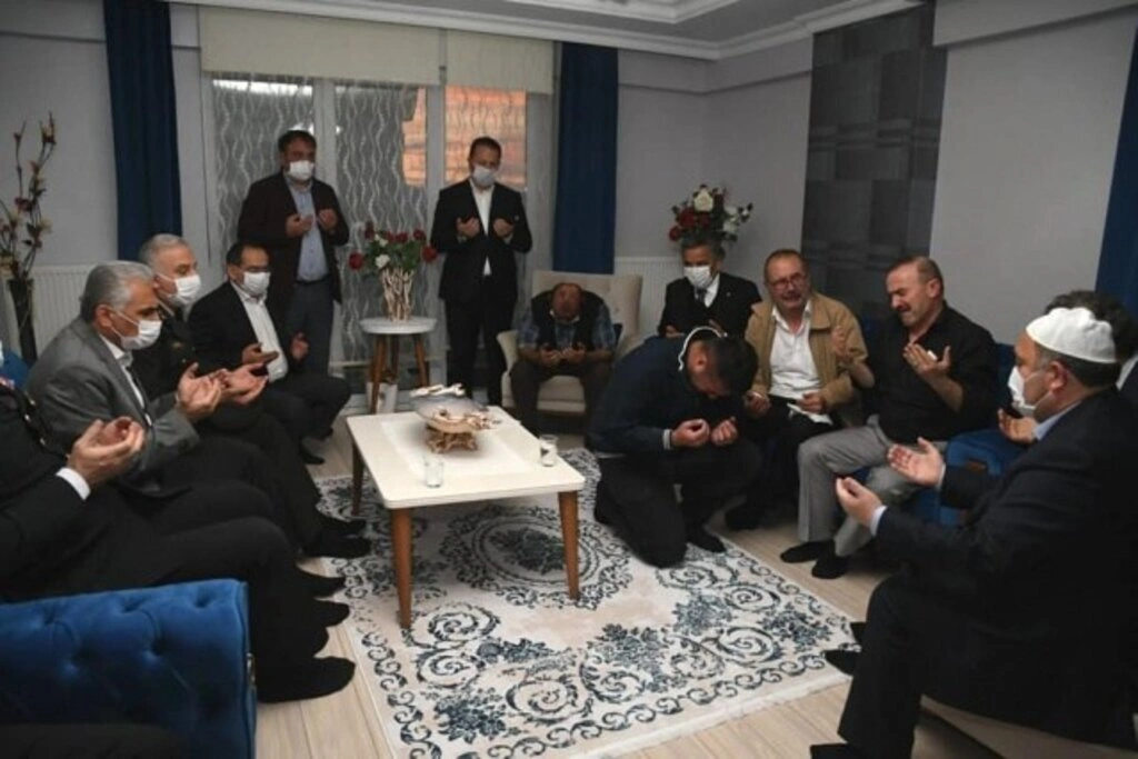 Samsunlu Polis Memuru Atakan Arslan'ın evinde dualar okundu