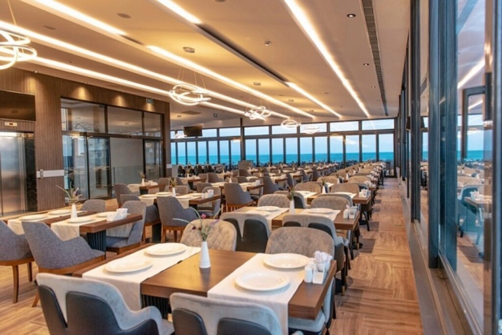 Samsun'un Gözbebeği B&C Hotel de coşkulu kutlama