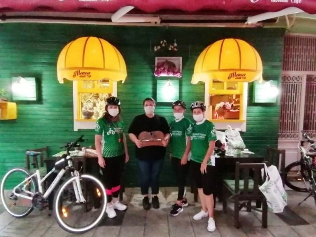 Ekolojik Yaşam Bisiklet Derneği'nden Boncuk Seni Bekler Projesi