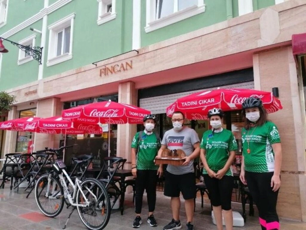Ekolojik Yaşam Bisiklet Derneği'nden Boncuk Seni Bekler Projesi