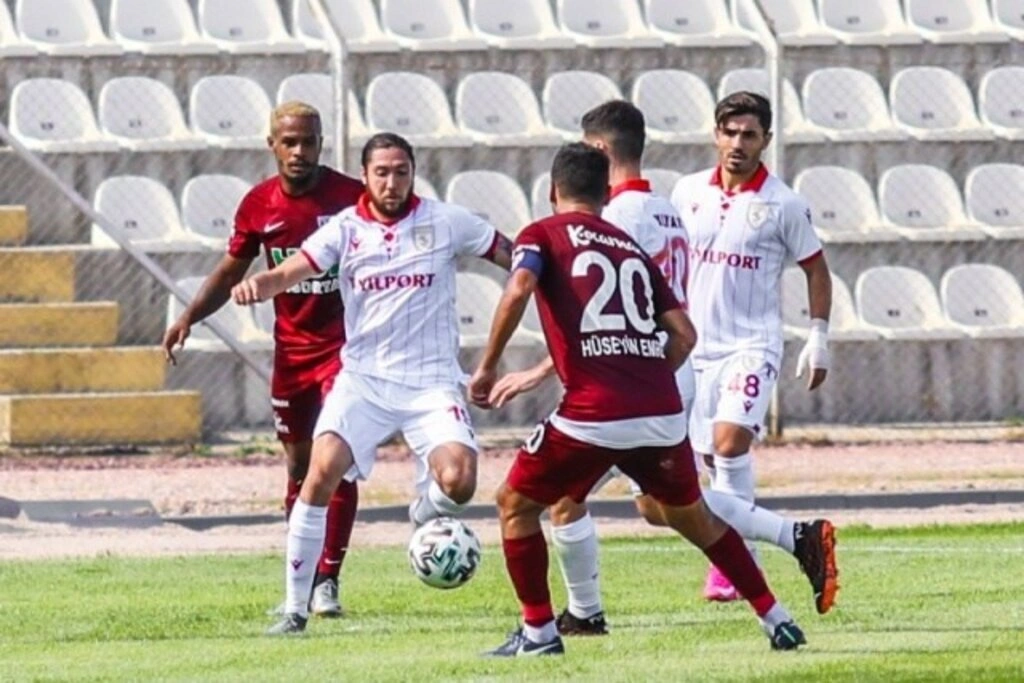 Samsunspor Bandırma'dan 1 puan ile dönüyor