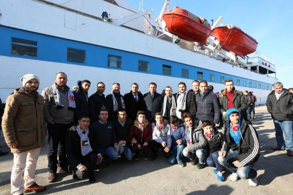 Canik, Çanakkale’de 555 kişiyi şehitlerle buluşturdu