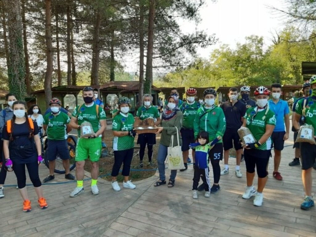 Ekolojik Yaşam Bisiklet Derneği Organik Pazar'da