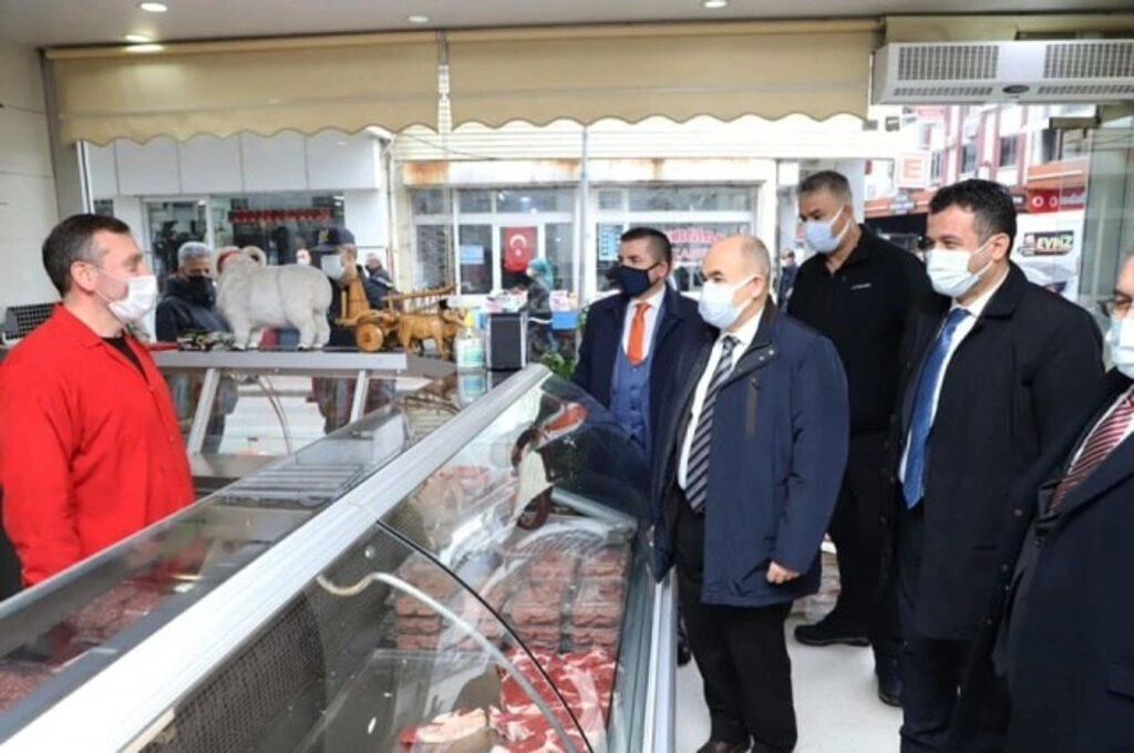 Vali Dağlı Çarşamba'da