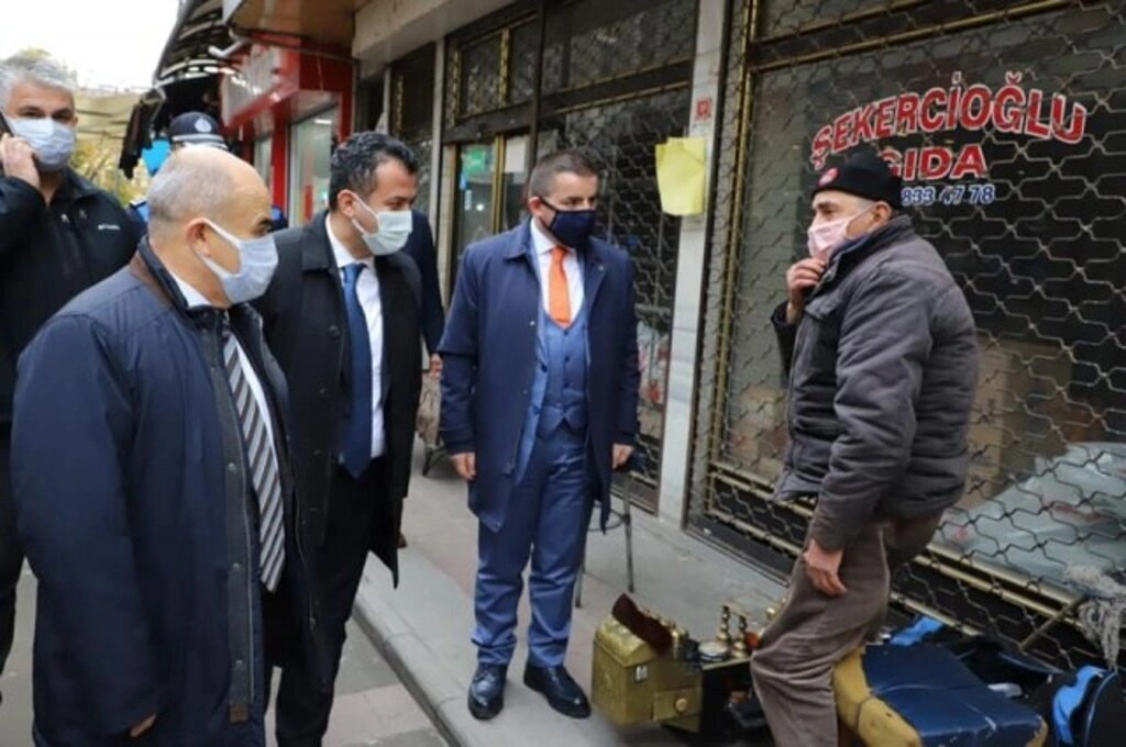 Vali Dağlı Çarşamba'da