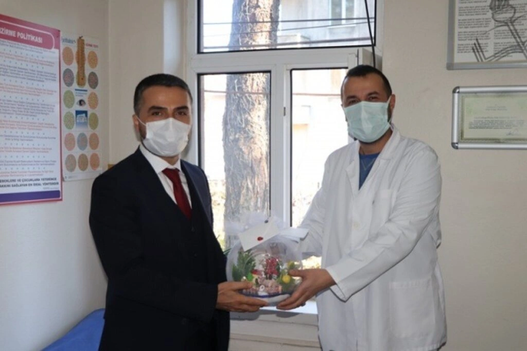 Başkan Kalaycı Sağlık Çalışanlarını Unutmadı, Yeni Yıllarını Kutladı