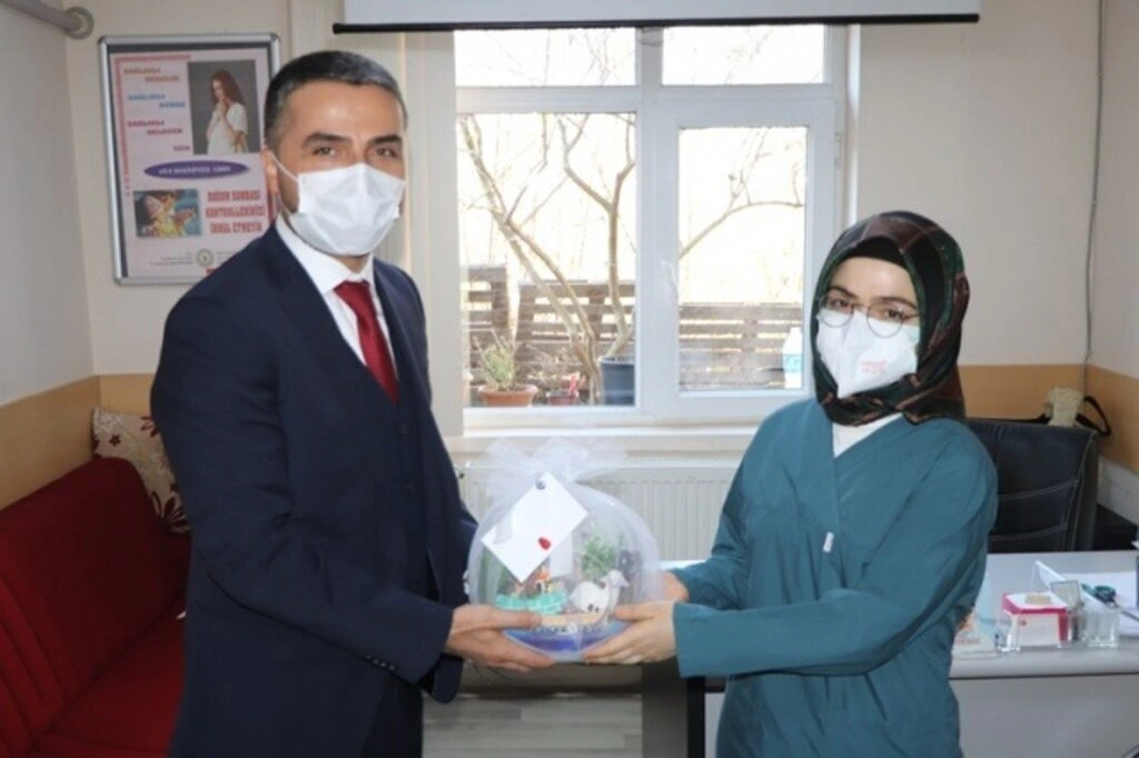 Başkan Kalaycı Sağlık Çalışanlarını Unutmadı, Yeni Yıllarını Kutladı