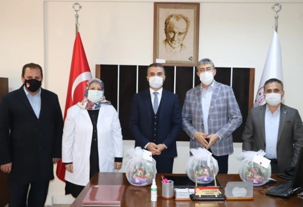 Başkan Kalaycı Sağlık Çalışanlarını Unutmadı, Yeni Yıllarını Kutladı