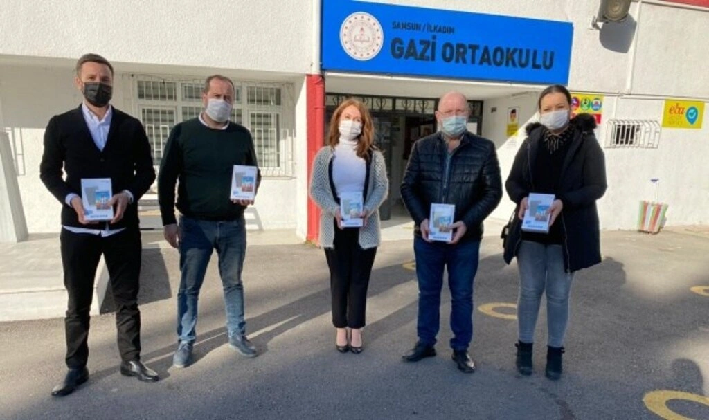 BALKAN TÜRKLERİ DERNEĞİ'NDEN EĞİTİME TAM DESTEK