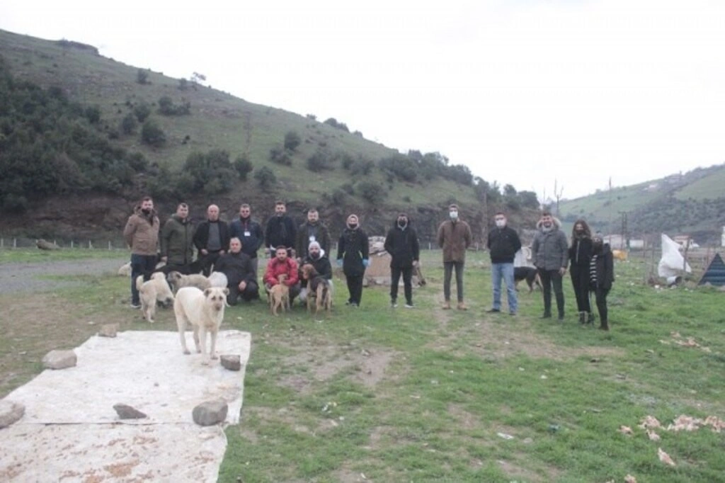 Sevdamız Samsun'dan 'Bir kap su bir kapak yemek’ kampanyasına destek