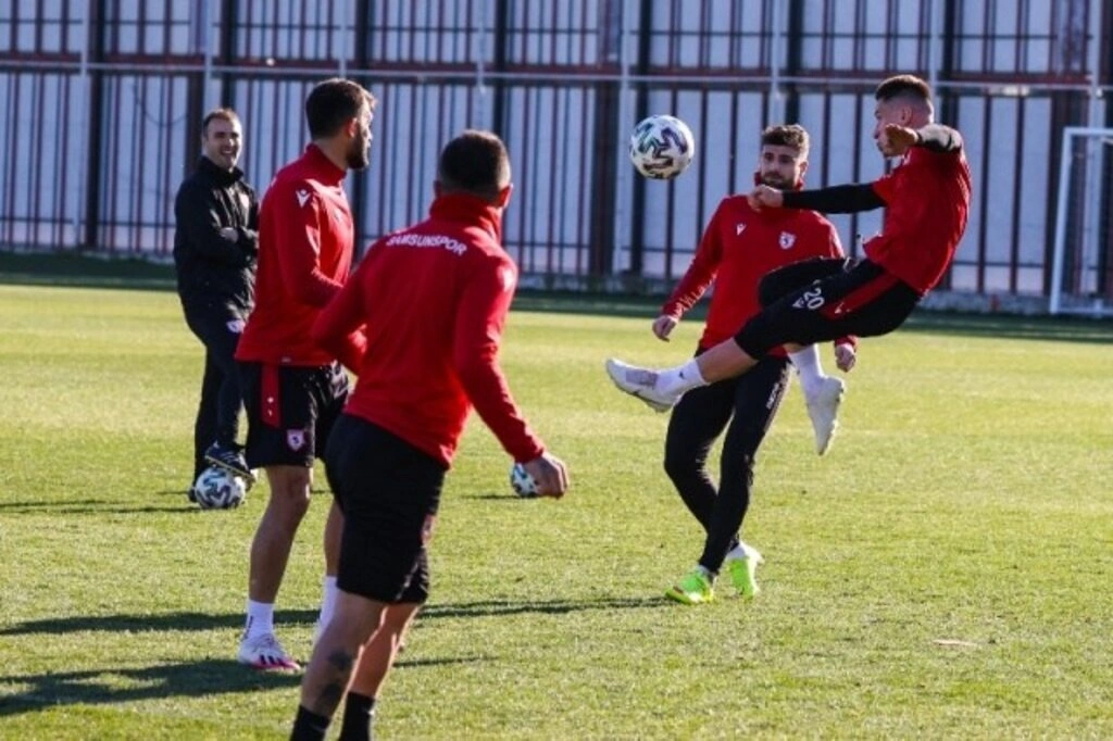 Yılport Samsunspor Antreman fotoğrafları