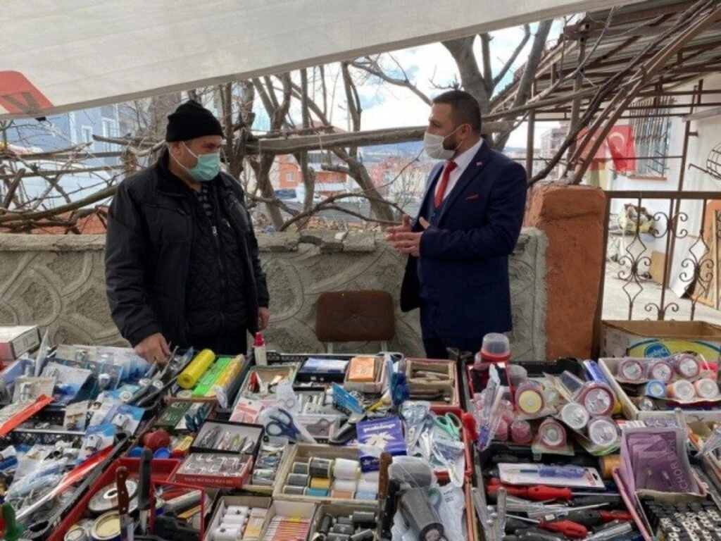 KA-DEF Gençlik Kolları'ndan Pandemi Döneminde Dayanışma Örneği
