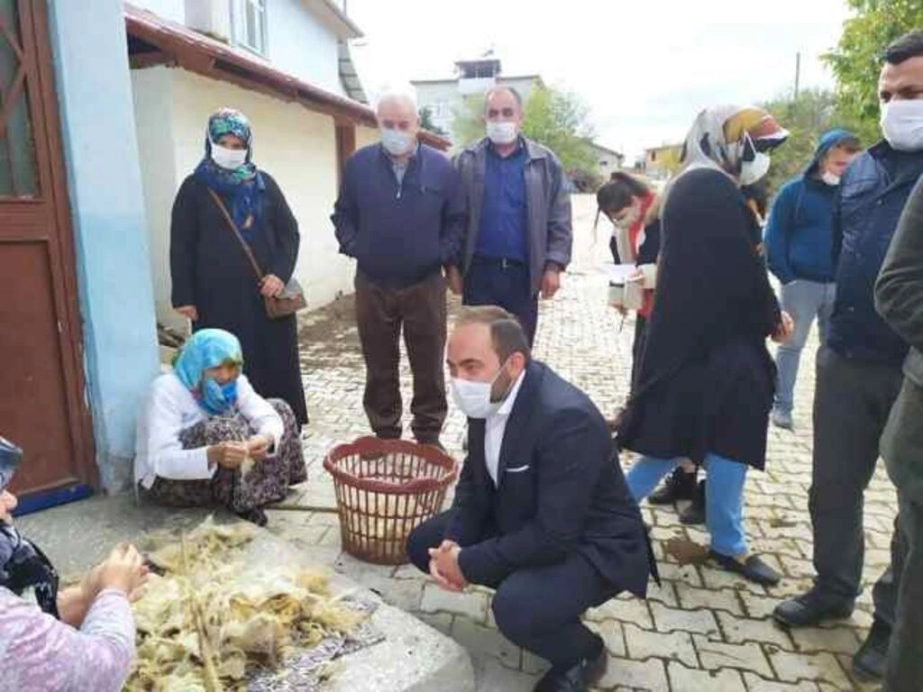 AK Parti Kavak Teşkilatı, çalışmalarını yoğun bir şekilde gerçekleştiriyor