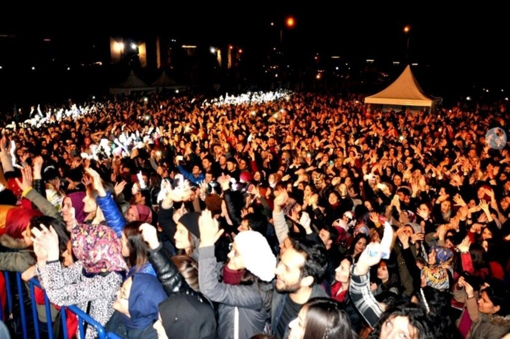 Mustafa Ceceli OMÜ Konseri