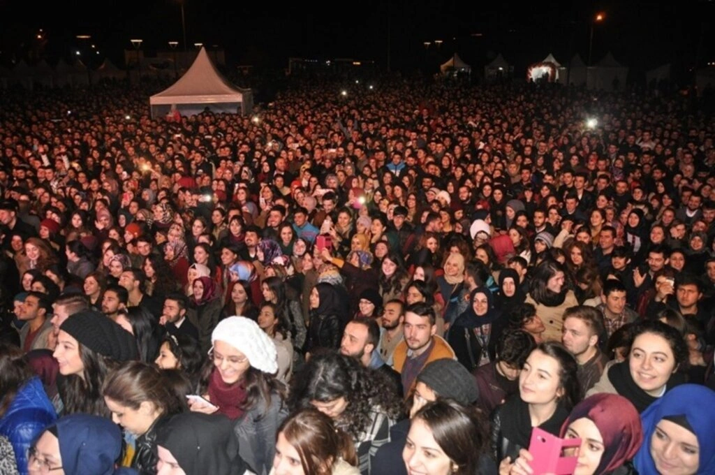 Mustafa Ceceli OMÜ Konseri