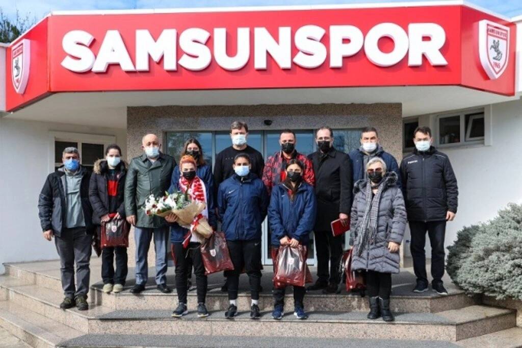 Samsun'un altın kızları Samsunspor'da