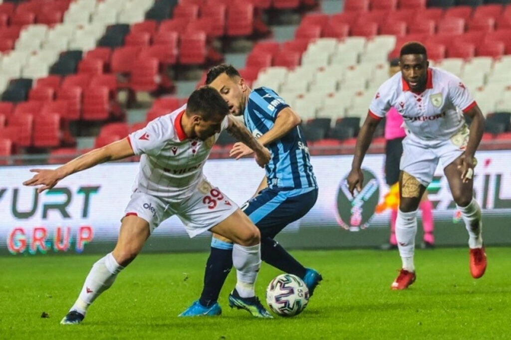 Samsunspor Adana Demirspor maç fotoğrafları